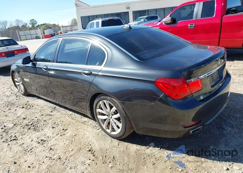 2009 BMW 750Li z USA, uszkodzony, nr VIN WBAKB835X9CY61848